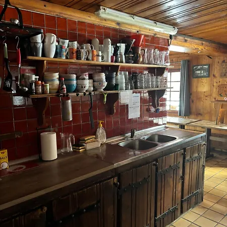 Albergue La Montagne *